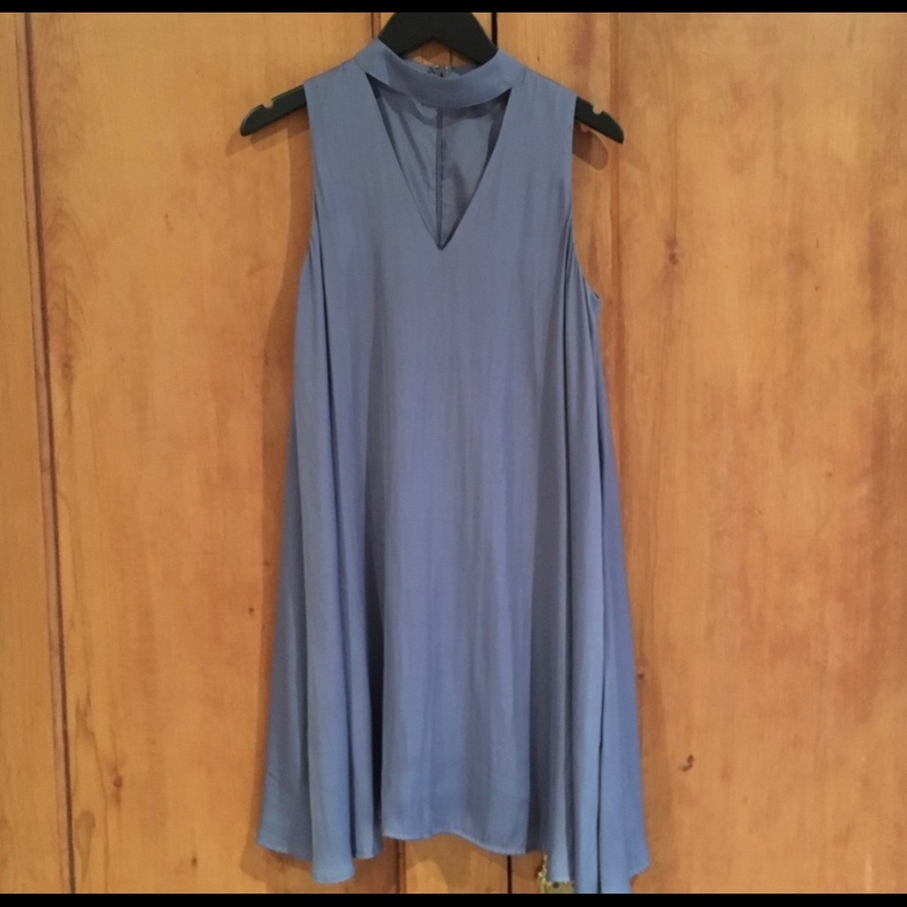 Blue Gianni Bini Keyhole Front Dress